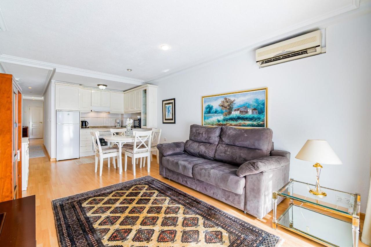 Apartment Natalia Torrevieja Bagian luar foto