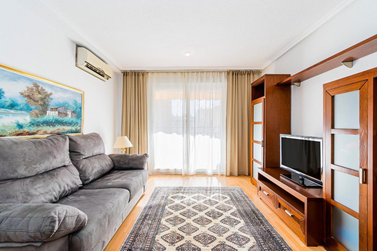 Apartment Natalia Torrevieja Bagian luar foto