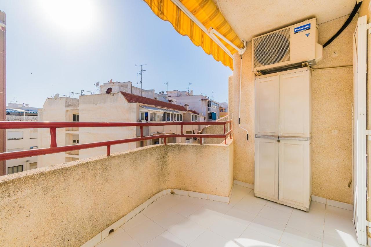 Apartment Natalia Torrevieja Bagian luar foto